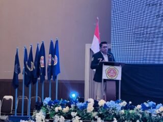 Alexander Waas, Aklamasi Nahkodai Karang Taruna Provinsi Maluku