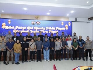 Pererat Silaturahmi di Bulan Ramadhan, Polda Papua Buka Puasa Bersama Insan Pers dan Komunitas Anak Muslim Wamena